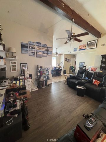 15005 Indiana 5, Paramount, CA 90723