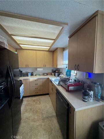 15005 Indiana 5, Paramount, CA 90723