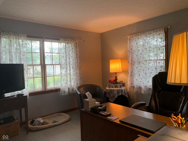 112 Cardinal Drive E, Seymour, IN 47274