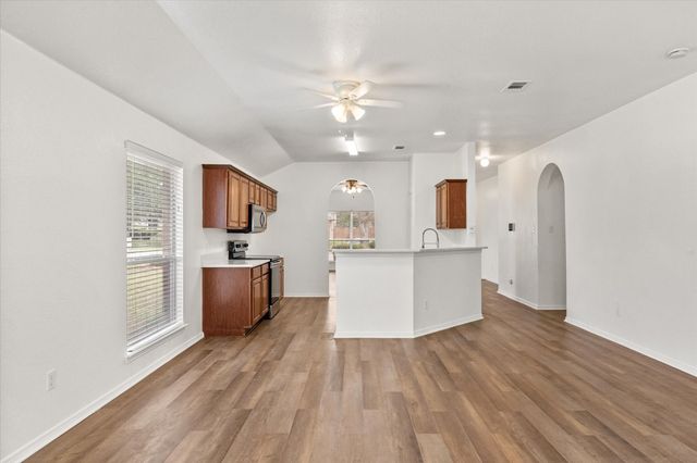 4406 Fox Meadows Lane, Mansfield, TX 76063