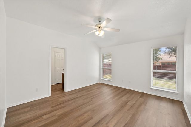 4406 Fox Meadows Lane, Mansfield, TX 76063