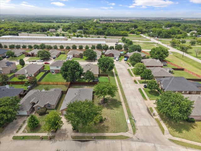 4406 Fox Meadows Lane, Mansfield, TX 76063