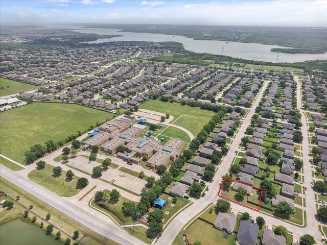 4406 Fox Meadows Lane, Mansfield, TX 76063