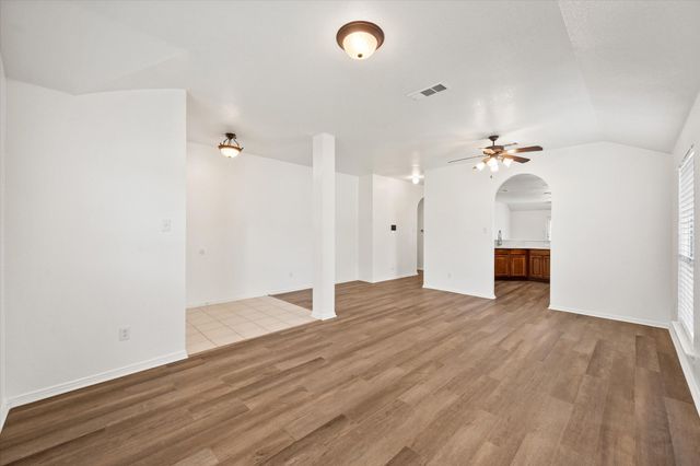 4406 Fox Meadows Lane, Mansfield, TX 76063