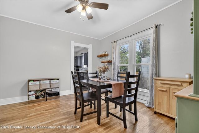 716 W Jefferson Street, Grand Ledge, MI 48837