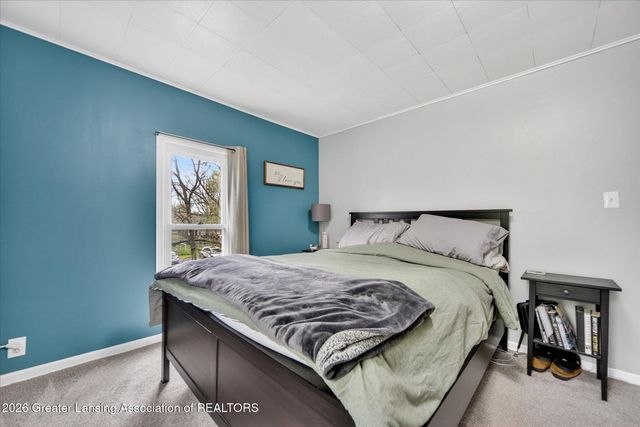 716 W Jefferson Street, Grand Ledge, MI 48837