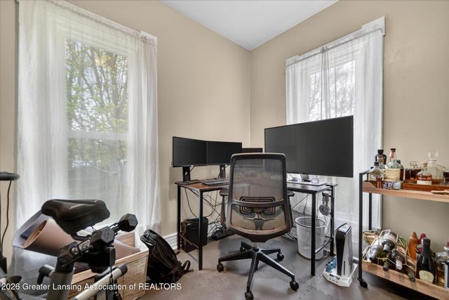 716 W Jefferson Street, Grand Ledge, MI 48837