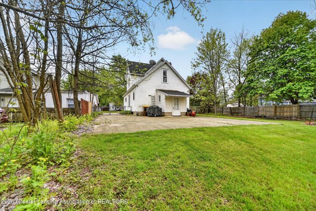 716 W Jefferson Street, Grand Ledge, MI 48837