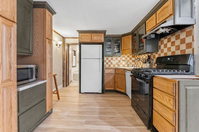 64 Worcester Street, West Boylston, MA 01583