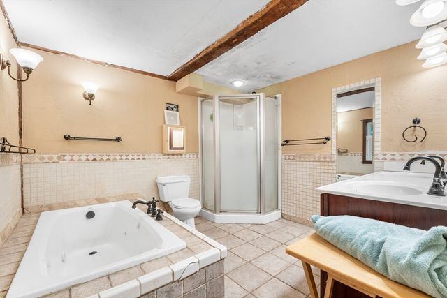 64 Worcester Street, West Boylston, MA 01583