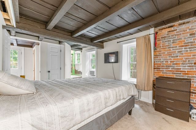 64 Worcester Street, West Boylston, MA 01583