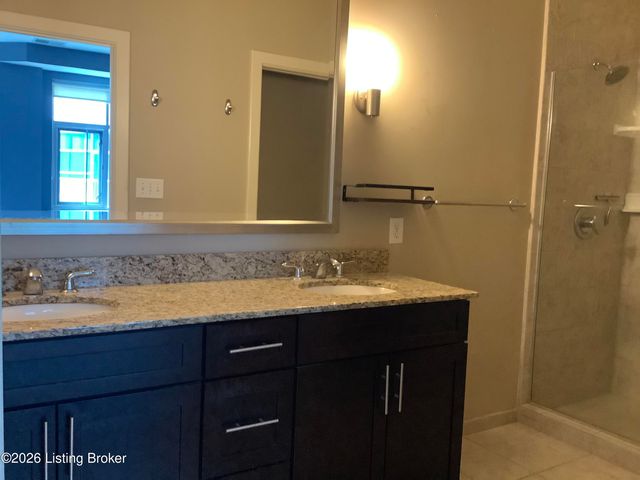 324 E Main St 327, Louisville, KY 40202