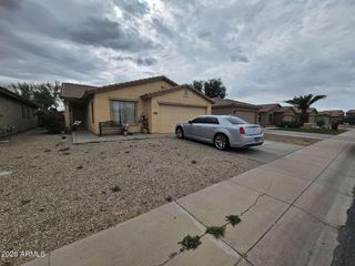 43921 W SAGEBRUSH Trail, Maricopa, AZ 85138
