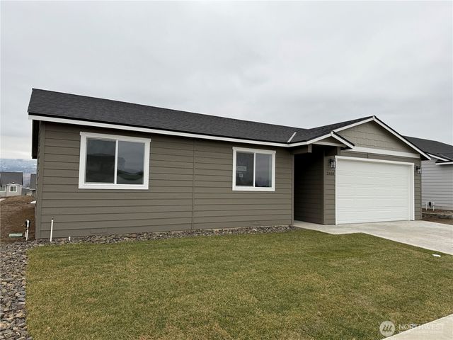 2418 2nd Street SE, East Wenatchee, WA 98802