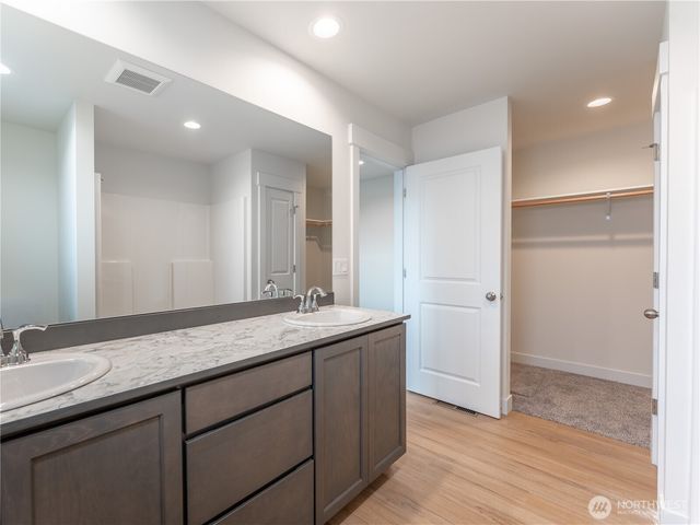 2418 2nd Street SE, East Wenatchee, WA 98802