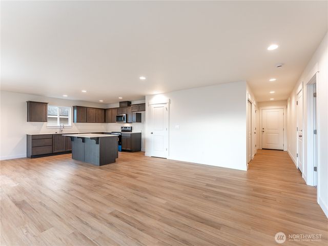 2418 2nd Street SE, East Wenatchee, WA 98802