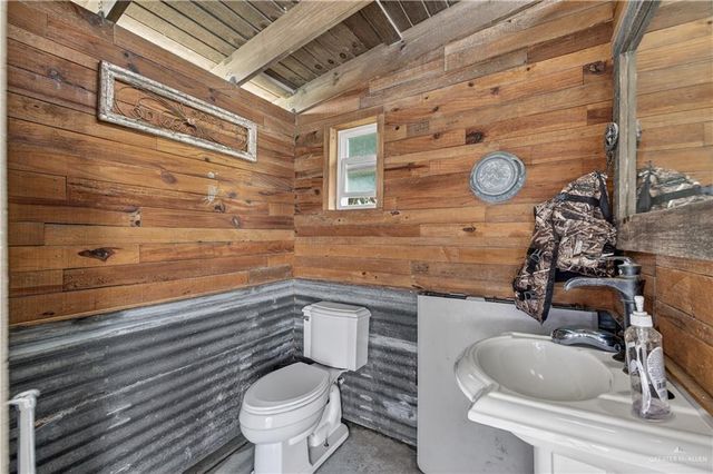 74 E Ridge Road, Alamo, TX 78516