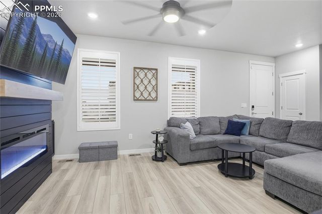 5191 Roundhouse Drive, Colorado Springs, CO 80925