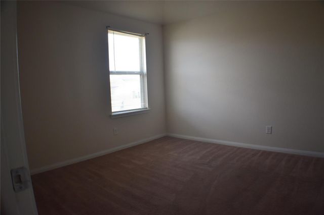 204 White Wing Lane, Sealy, TX 77474