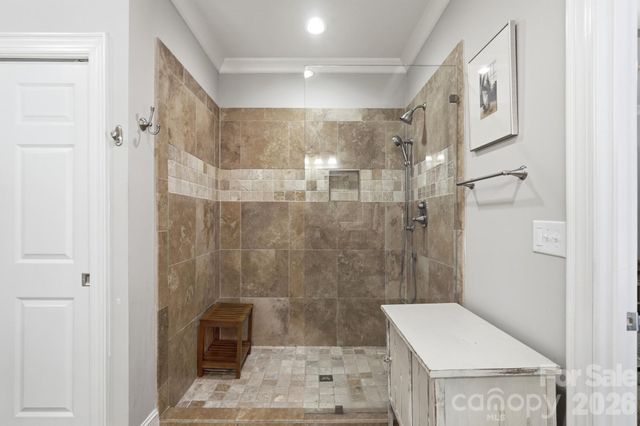 800 Jefferson Drive, Charlotte, NC 28270