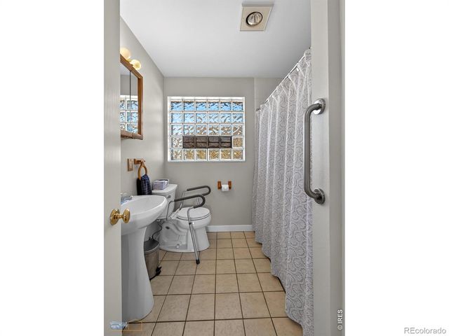 2304 County Road 12, Erie, CO 80516