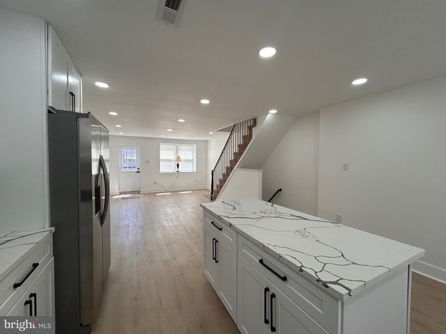 8033 WILLIAMS AVE, Philadelphia, PA 19150