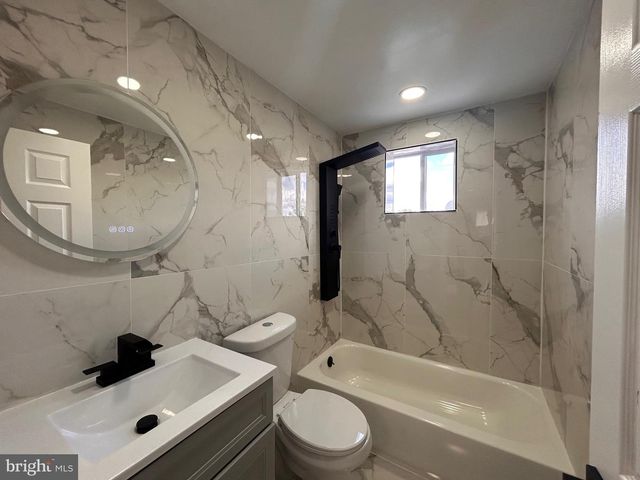 8033 WILLIAMS AVE, Philadelphia, PA 19150