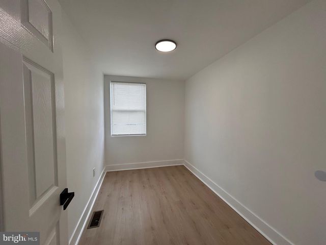 8033 WILLIAMS AVE, Philadelphia, PA 19150