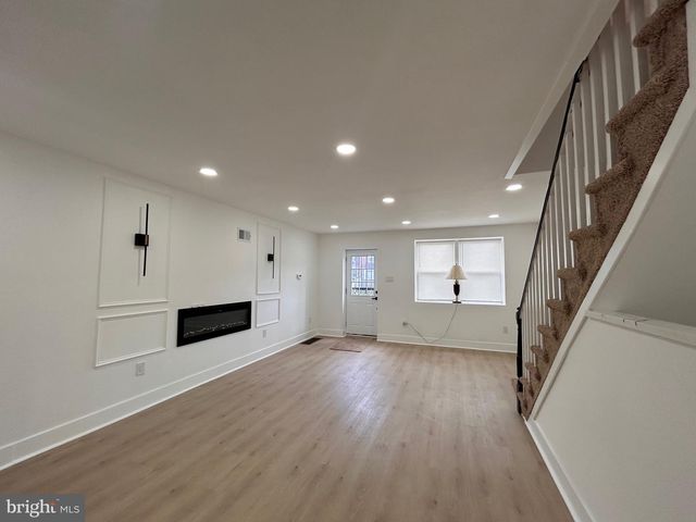 8033 WILLIAMS AVE, Philadelphia, PA 19150