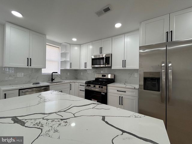8033 WILLIAMS AVE, Philadelphia, PA 19150