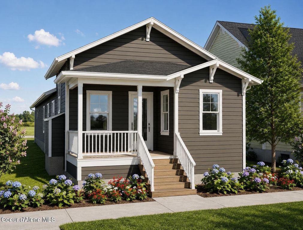 300 E Grosbeak AVE, Hayden, ID 83835