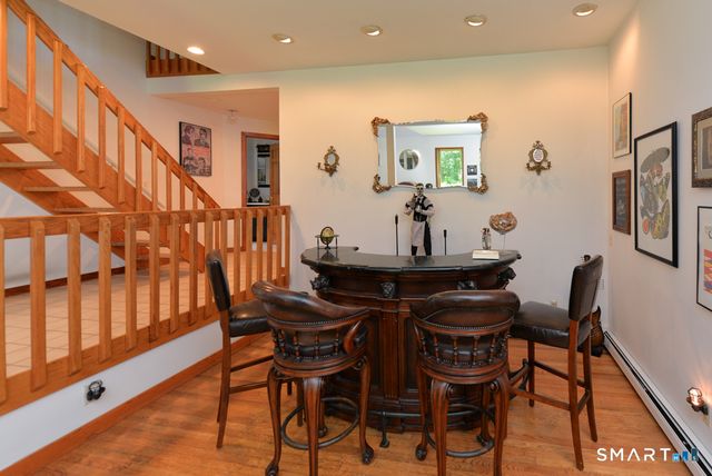 60 Old Field Road, Southbury, CT 06488
