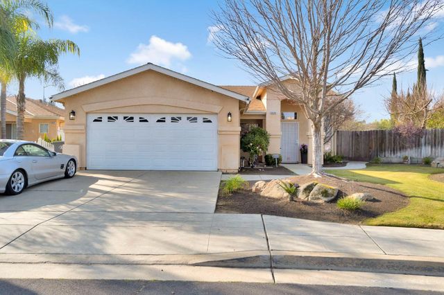 2020 Hanson Avenue, Clovis, CA 93611
