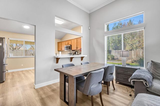 2020 Hanson Avenue, Clovis, CA 93611