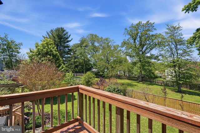 11205 FREAS DR, N Potomac, MD 20878