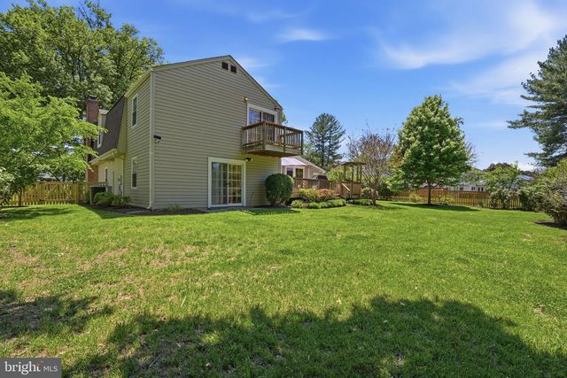11205 FREAS DR, N Potomac, MD 20878