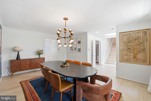 11205 FREAS DR, N Potomac, MD 20878