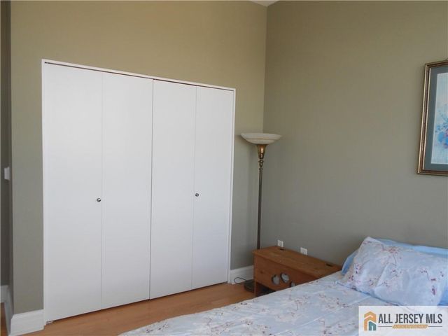 1 Spring Street 2305, New Brunswick, NJ 08901