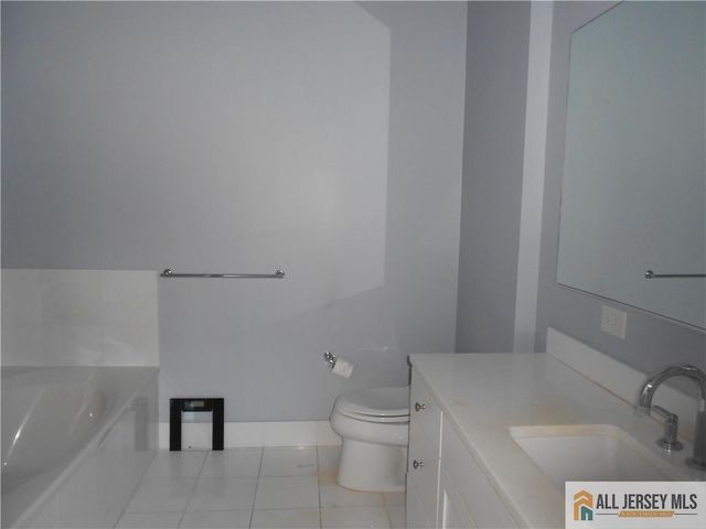 1 Spring Street 2305, New Brunswick, NJ 08901