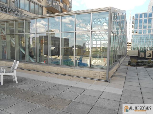 1 Spring Street 2305, New Brunswick, NJ 08901