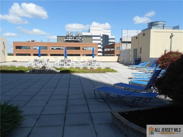 1 Spring Street 2305, New Brunswick, NJ 08901