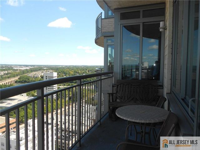 1 Spring Street 2305, New Brunswick, NJ 08901