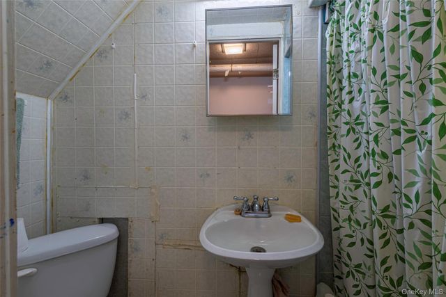 65-25 Alderton Street, Rego Park, NY 11374