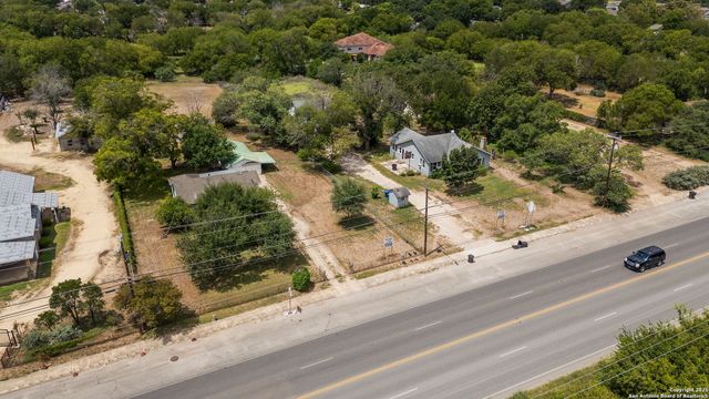 3423 S W W WHITE RD, San Antonio, TX 78222