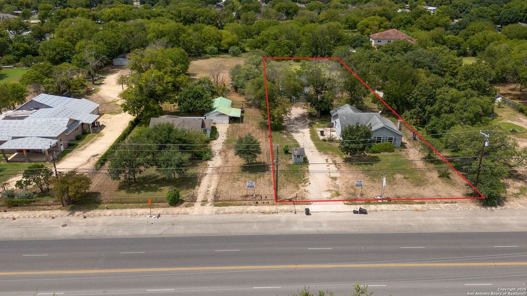 3423 S W W WHITE RD, San Antonio, TX 78222