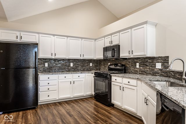 7910 King Post Drive, Indianapolis, IN 46237