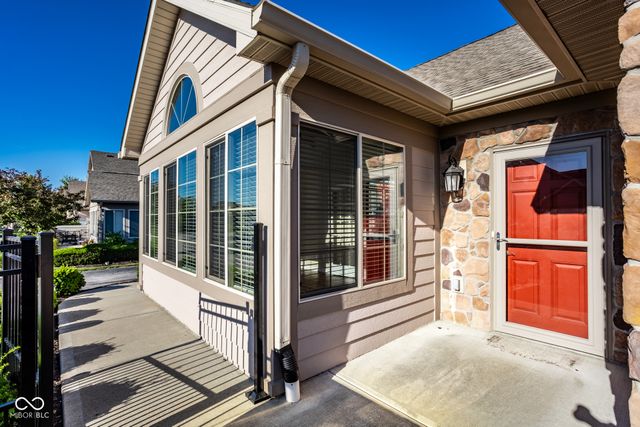 7910 King Post Drive, Indianapolis, IN 46237