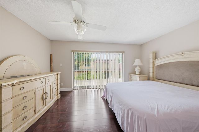52 Canterbury Lane, Tamarac, FL 33319