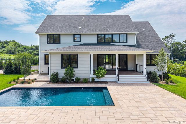 7 Sea Crest Court, Jamesport, NY 11947