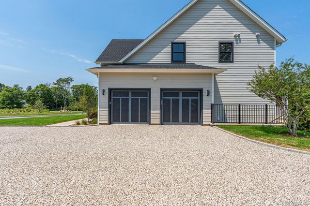 7 Sea Crest Court, Jamesport, NY 11947